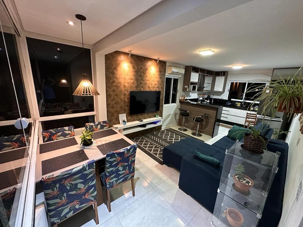 Charming Home 2 Min. From Barigui Park Curitiba Luaran gambar